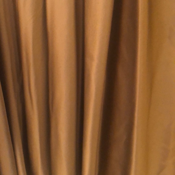 Skirt - Picture 3 of 3